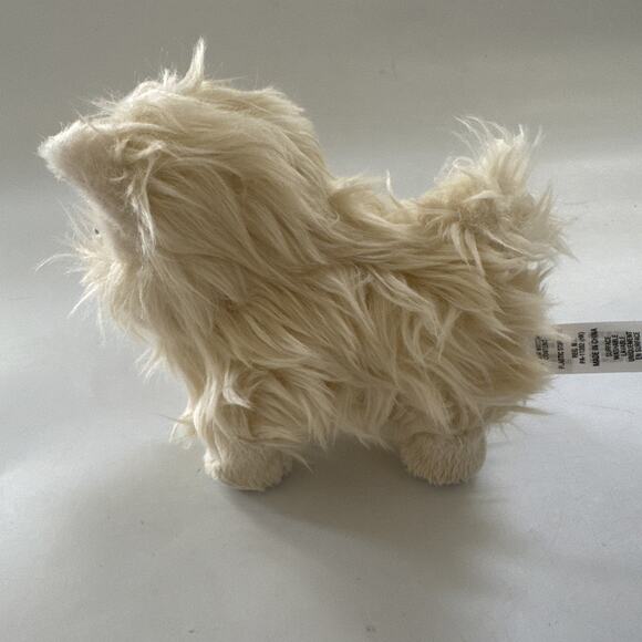 American Girl Doll Truly Me Dog White Pomeranian w/Bone Poseable Doll Accessory - Picture 4 of 10